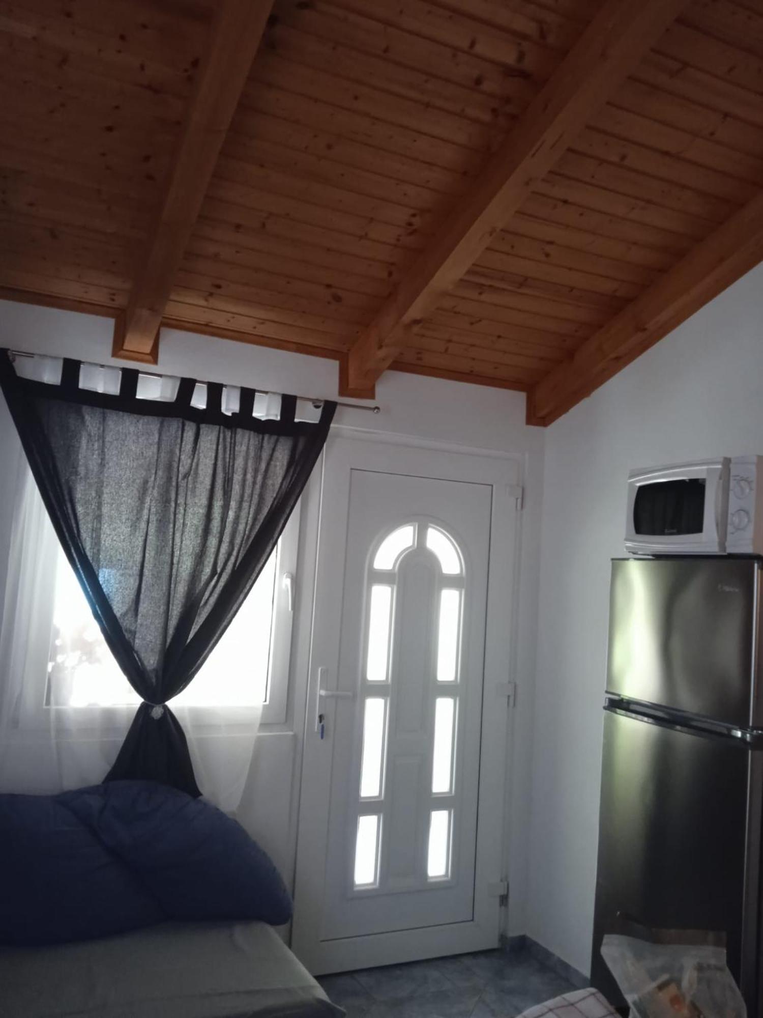 Mala Basina -Maslina Apartman Vrbanj Kültér fotó